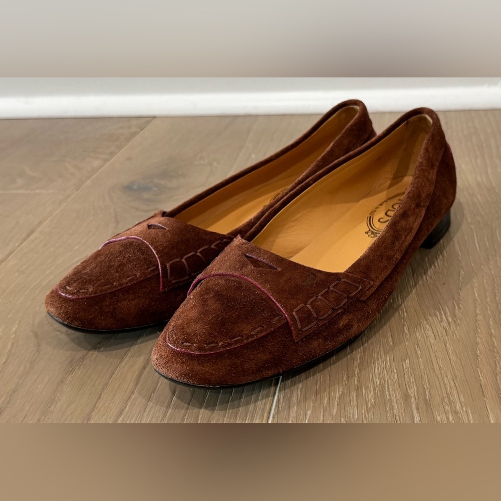 Tod’s Classic Brown Suede Loafers